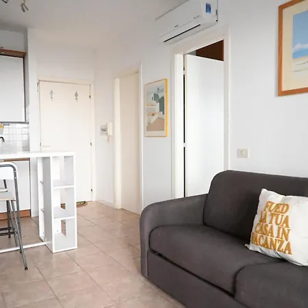 아파트 Se186 - Senigallia, Bilocale Con Cortile E Posto Auto 세니갈리아