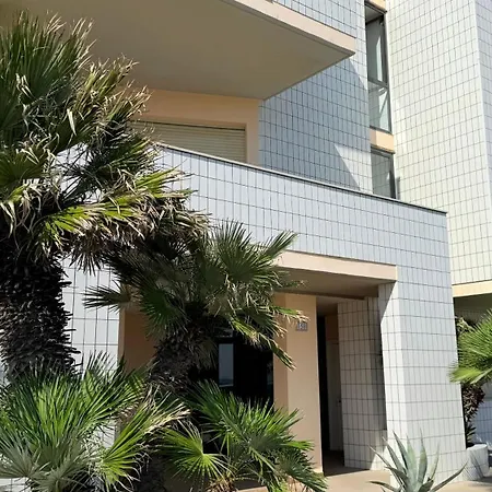 Se186 - Senigallia, Bilocale Con Cortile E Posto Auto 세니갈리아